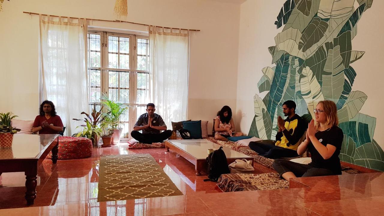Be Animal Hostel Bangalore Bagian luar foto